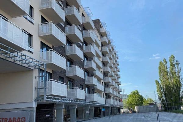 Prodej bytu 2+1 49 m², Galvaniho, Bratislava Prodej bytu 2+1 49 m², Galvaniho, Bratislava