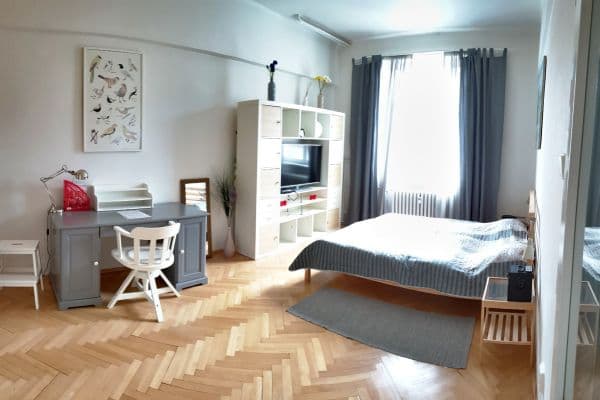 Pronájem bytu 2+kk 47 m², Bělohorská, Praha Pronájem bytu 2+kk 47 m², Bělohorská, Praha
