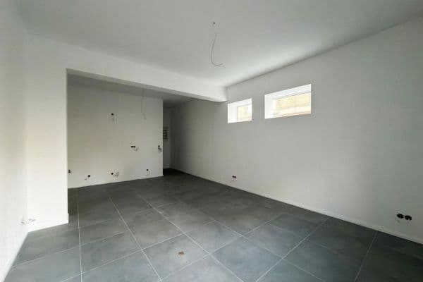 Pronájem bytu 1+1 29 m², Martin-Luther-Straße, Stuttgart, Bádensko-Württembersko Pronájem bytu 1+1 29 m², Martin-Luther-Straße, Stuttgart, Bádensko-Württembersko