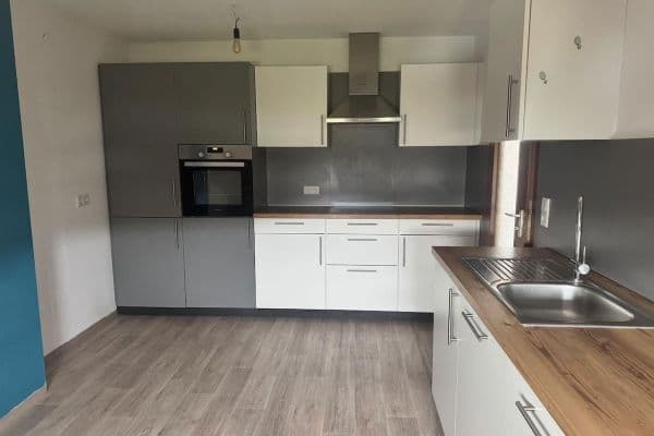 Pronájem bytu 2+1 65 m², Markgrafenstr. 18, Gunzenhausen Pronájem bytu 2+1 65 m², Markgrafenstr. 18, Gunzenhausen