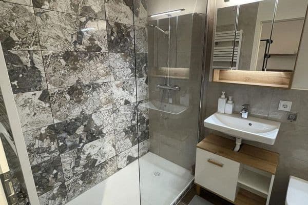 Pronájem bytu 1+1 45 m², München, Bavorsko Pronájem bytu 1+1 45 m², München, Bavorsko