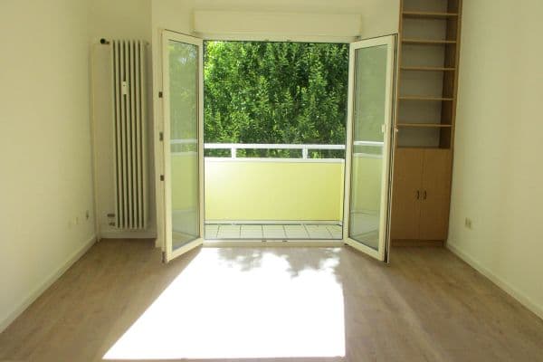 Prodej bytu 2+kk 57 m², Stuttgart Prodej bytu 2+kk 57 m², Stuttgart