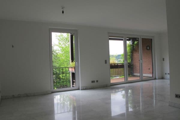 Pronájem bytu 3+1 90 m², Hemer, Severní Porýní-Vestfálsko Pronájem bytu 3+1 90 m², Hemer, Severní Porýní-Vestfálsko