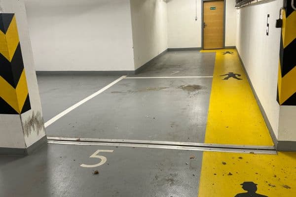 Pronájem garáže 15 m²,  Pronájem garáže 15 m²,