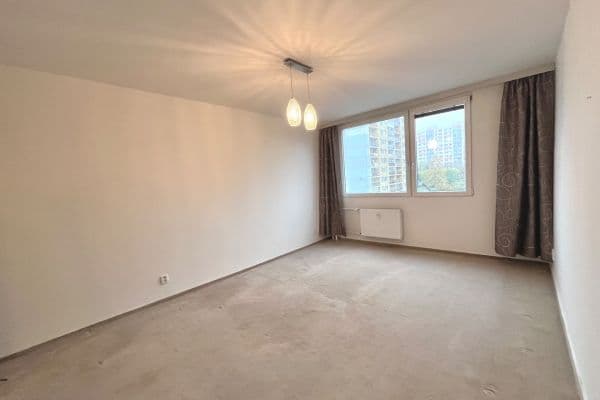 Pronájem bytu 3+kk 57 m², Radomská, Hlavní město Praha Pronájem bytu 3+kk 57 m², Radomská, Hlavní město Praha