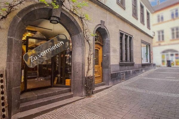 Pronájem bytu 2+1 36 m², Hochstraße 61, Andernach Pronájem bytu 2+1 36 m², Hochstraße 61, Andernach