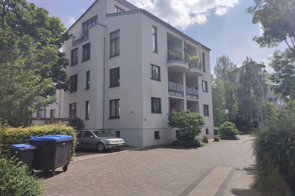 Pronájem bytu 3+1 83 m², Am Schimmelskämpchen 11a, Erkrath Pronájem bytu 3+1 83 m², Am Schimmelskämpchen 11a, Erkrath
