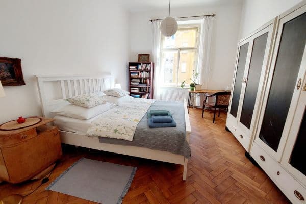 Pronájem bytu  84 m², Mánesova, Praha Pronájem bytu  84 m², Mánesova, Praha