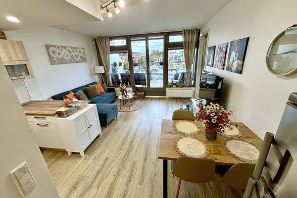 Prodej bytu 2+kk 62 m², náměstí Na Sádkách, Dolní Břežany Prodej bytu 2+kk 62 m², náměstí Na Sádkách, Dolní Břežany