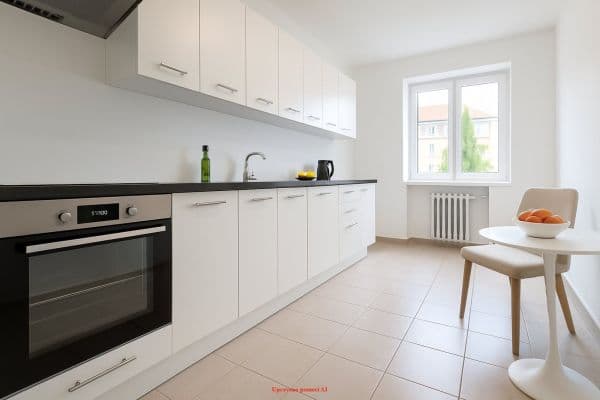 Pronájem bytu 3+1 74 m², Vardasova, Havířov, Moravskoslezský kraj Pronájem bytu 3+1 74 m², Vardasova, Havířov, Moravskoslezský kraj