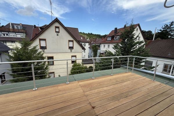 Pronájem bytu 4+1 85 m², Stuttgart Pronájem bytu 4+1 85 m², Stuttgart