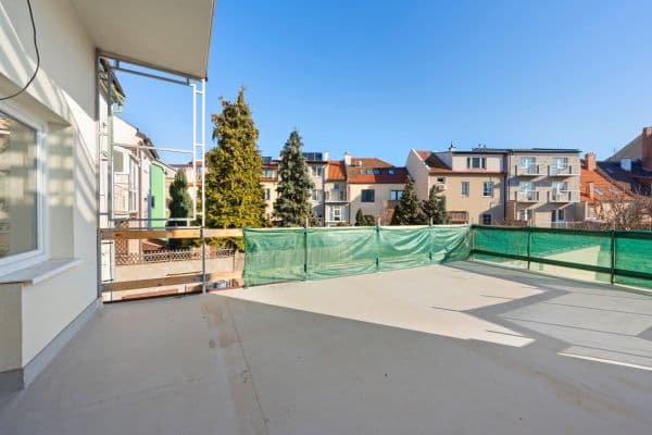 Prodej bytu 4+1 130 m², Slámova, Brno Prodej bytu 4+1 130 m², Slámova, Brno