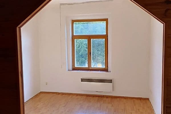 Prodej bytu 1+kk 29 m², Pod Kavalírkou, Hlavní město Praha Prodej bytu 1+kk 29 m², Pod Kavalírkou, Hlavní město Praha