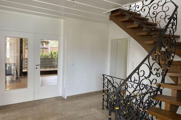 Pronájem domu 160 m², pozemek 766 m², Lappersdorf Pronájem domu 160 m², pozemek 766 m², Lappersdorf