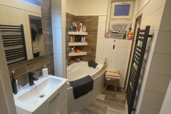 Prodej bytu 3+1 96 m², Poschoďová, Vyšší Brod Prodej bytu 3+1 96 m², Poschoďová, Vyšší Brod