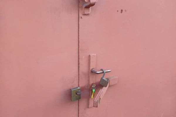 Pronájem garáže 16 m², Brno Pronájem garáže 16 m², Brno