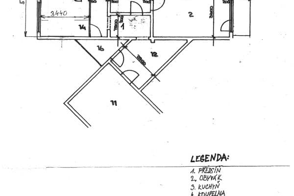 Prodej bytu 3+1 101 m², U Jezera, Praha Prodej bytu 3+1 101 m², U Jezera, Praha