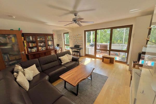 Prodej bytu 3+1 76 m², Zum Hirtengütl 1, München, Bavorsko Prodej bytu 3+1 76 m², Zum Hirtengütl 1, München, Bavorsko