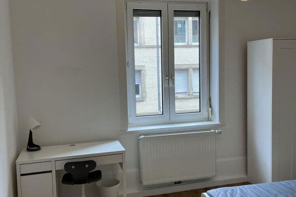 Pronájem bytu  13 m², Aspergstraße 42, Stuttgart, Bádensko-Württembersko Pronájem bytu  13 m², Aspergstraße 42, Stuttgart, Bádensko-Württembersko