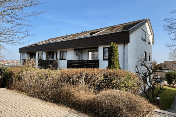 Pronájem bytu 2+kk 67 m², Hoffmannstr. 27, Leonberg Pronájem bytu 2+kk 67 m², Hoffmannstr. 27, Leonberg