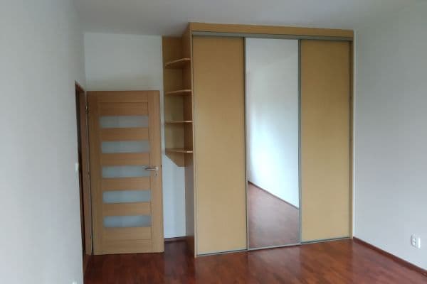 Pronájem bytu 1+1 35 m², Lidická, Třinec Pronájem bytu 1+1 35 m², Lidická, Třinec