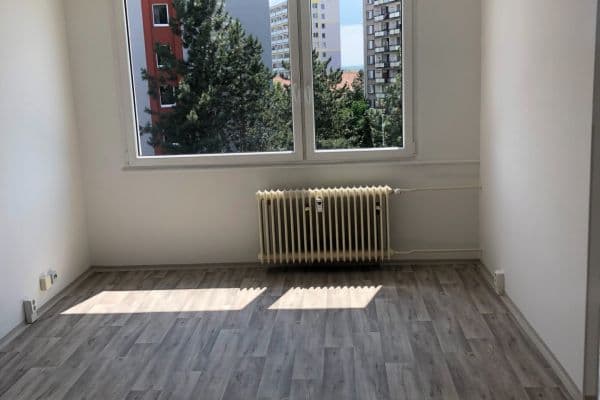 Pronájem bytu 3+1 60 m², Revoluční, Litoměřice Pronájem bytu 3+1 60 m², Revoluční, Litoměřice