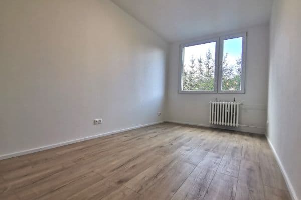 Prodej bytu 3+1 72 m², Poznaňská, Hlavní město Praha Prodej bytu 3+1 72 m², Poznaňská, Hlavní město Praha