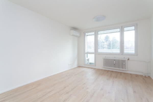 Prodej bytu 3+1 72 m², Poznaňská, Hlavní město Praha Prodej bytu 3+1 72 m², Poznaňská, Hlavní město Praha