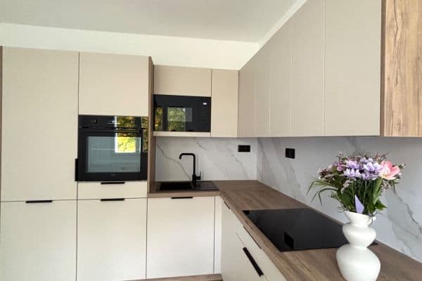 Pronájem bytu 3+kk 50 m², Nad Dalmatinkou, Plzeň Pronájem bytu 3+kk 50 m², Nad Dalmatinkou, Plzeň