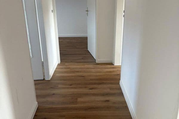 Pronájem bytu 3+1 67 m², Im Windeck 32 + 34, Hettenleidelheim Pronájem bytu 3+1 67 m², Im Windeck 32 + 34, Hettenleidelheim