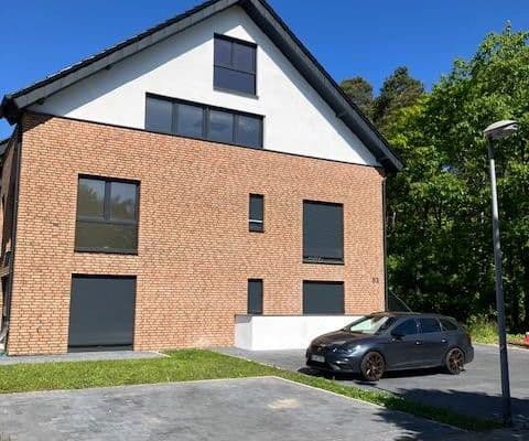 Prodej domu 166 m², pozemek 170 m², Teutoburger Weg 83b, Schloß Holte-Stukenbrock Prodej domu 166 m², pozemek 170 m², Teutoburger Weg 83b, Schloß Holte-Stukenbrock