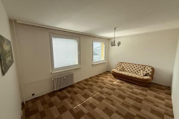 Pronájem bytu 2+1 55 m², Jana Zajíce, Ústí nad Labem Pronájem bytu 2+1 55 m², Jana Zajíce, Ústí nad Labem