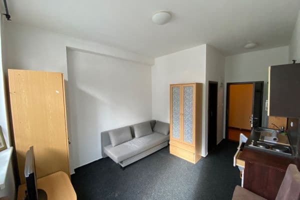 Pronájem bytu 1+kk 18 m², Poznaňská, Sázava, Středočeský kraj Pronájem bytu 1+kk 18 m², Poznaňská, Sázava, Středočeský kraj