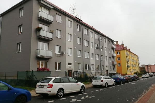 Pronájem bytu 2+1 51 m², Osvobození, Jirkov Pronájem bytu 2+1 51 m², Osvobození, Jirkov