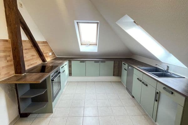 Pronájem bytu 2+1 95 m², Langer Weg 7, Magdeburg, Sasko-Anhaltsko Pronájem bytu 2+1 95 m², Langer Weg 7, Magdeburg, Sasko-Anhaltsko