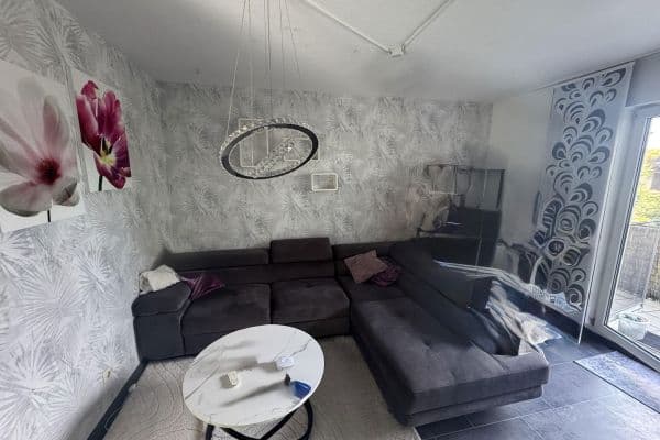 Pronájem bytu 3+1 82 m², Köln, Severní Porýní-Vestfálsko Pronájem bytu 3+1 82 m², Köln, Severní Porýní-Vestfálsko