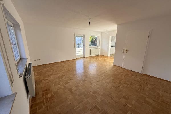 Pronájem bytu 4+1 97 m², Tauberbischofsheim Pronájem bytu 4+1 97 m², Tauberbischofsheim