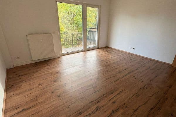 Pronájem bytu 3+1 69 m², August Kaiser Straße 38, Recklinghausen Pronájem bytu 3+1 69 m², August Kaiser Straße 38, Recklinghausen