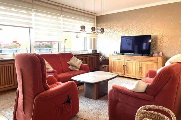 Pronájem bytu 3+1 78 m², Nikolaus-Groß-Straße 40, Gelsenkirchen, Severní Porýní-Vestfálsko Pronájem bytu 3+1 78 m², Nikolaus-Groß-Straße 40, Gelsenkirchen, Severní Porýní-Vestfálsko