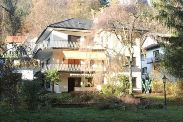 Pronájem bytu 3+1 119 m², Schwimmbadstraße 7, Bad Herrenalb Pronájem bytu 3+1 119 m², Schwimmbadstraße 7, Bad Herrenalb