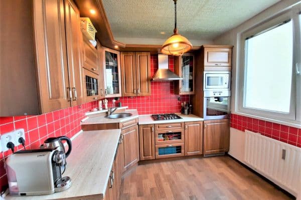 Prodej bytu 4+1 78 m², Zimmlerova, Ostrava Prodej bytu 4+1 78 m², Zimmlerova, Ostrava