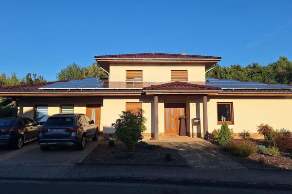 Prodej domu 250 m², pozemek 1.227 m², Gifhorn Prodej domu 250 m², pozemek 1.227 m², Gifhorn