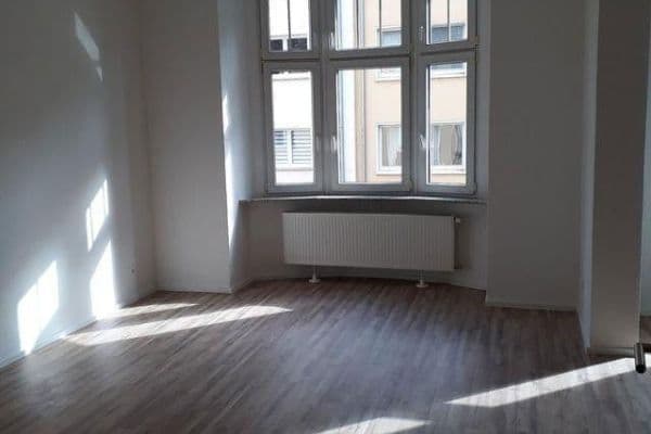 Pronájem bytu 2+1 74 m², Duisburg Pronájem bytu 2+1 74 m², Duisburg