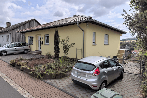 Pronájem bytu 3+1 80 m², Sandheckenweg 23, Groß Umstadt Pronájem bytu 3+1 80 m², Sandheckenweg 23, Groß Umstadt