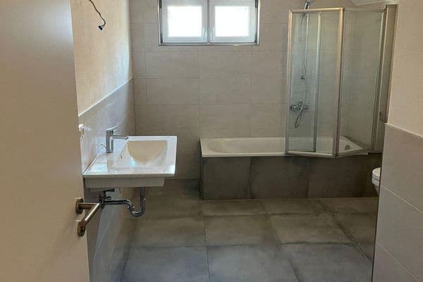 Pronájem bytu 3+1 107 m², Creglingen Pronájem bytu 3+1 107 m², Creglingen