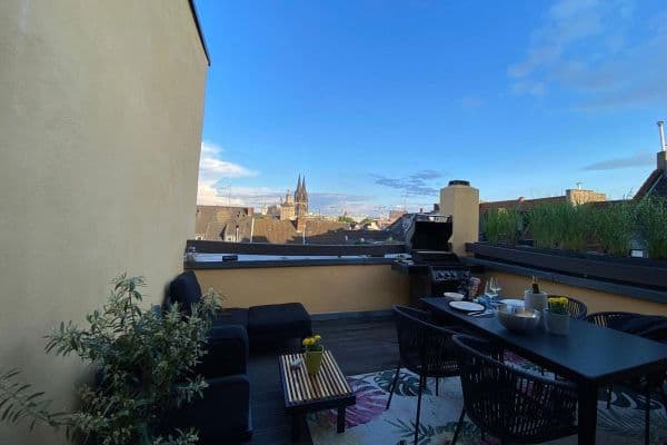 Pronájem bytu 3+1 100 m², Hansaring 62, Köln, Severní Porýní-Vestfálsko Pronájem bytu 3+1 100 m², Hansaring 62, Köln, Severní Porýní-Vestfálsko