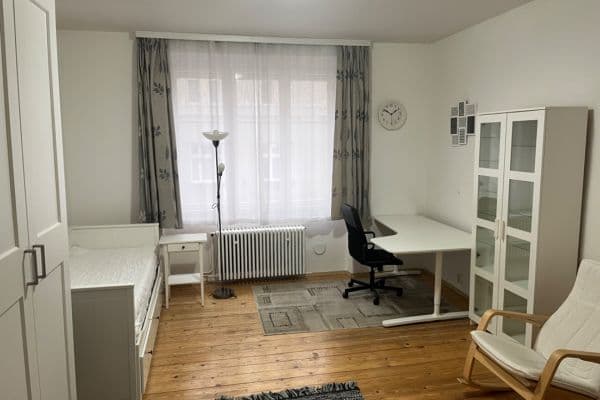 Pronájem bytu 2+kk 55 m², Máchova, Praha Pronájem bytu 2+kk 55 m², Máchova, Praha