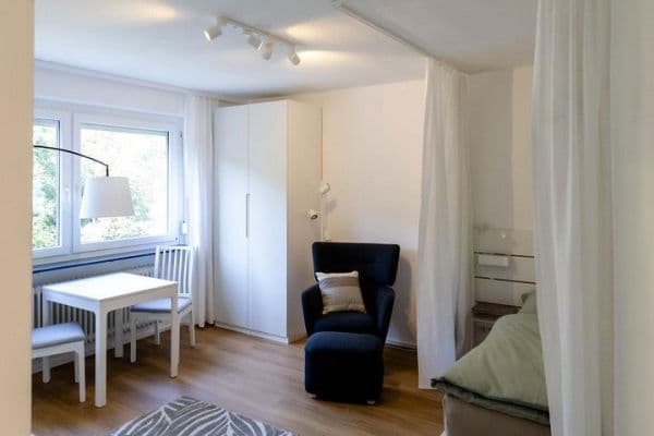 Pronájem bytu  17 m², Erlangen, Bavorsko Pronájem bytu  17 m², Erlangen, Bavorsko