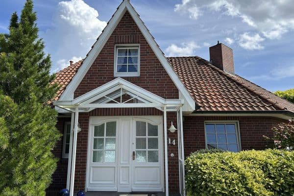 Prodej domu 201 m², pozemek 2.790 m², Neu Wulmstorf Prodej domu 201 m², pozemek 2.790 m², Neu Wulmstorf