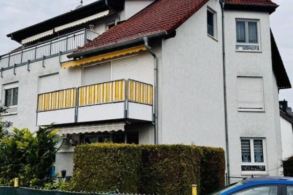 Pronájem bytu 3+1 77 m², Rödermark Pronájem bytu 3+1 77 m², Rödermark